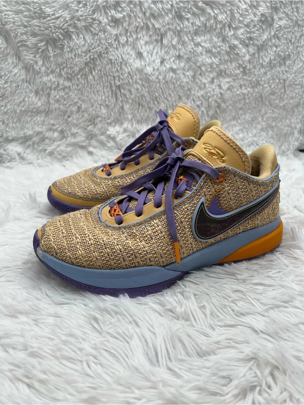 Nike Lebron authentic nike
